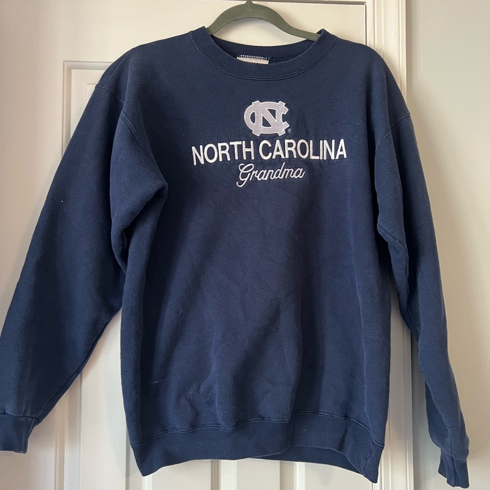 Vintage UNC Crewneck